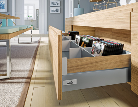 Hettich-Produkte-InnoTech-Atira-neu-440-340-8336_Hettich_Atira_Essen_M15_silber